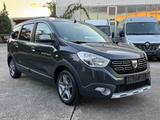 Dacia Lodgy Stepway 1,6 LPG-NAVI-1-HAND - Dacia Lodgy mit LPG-Antrieb