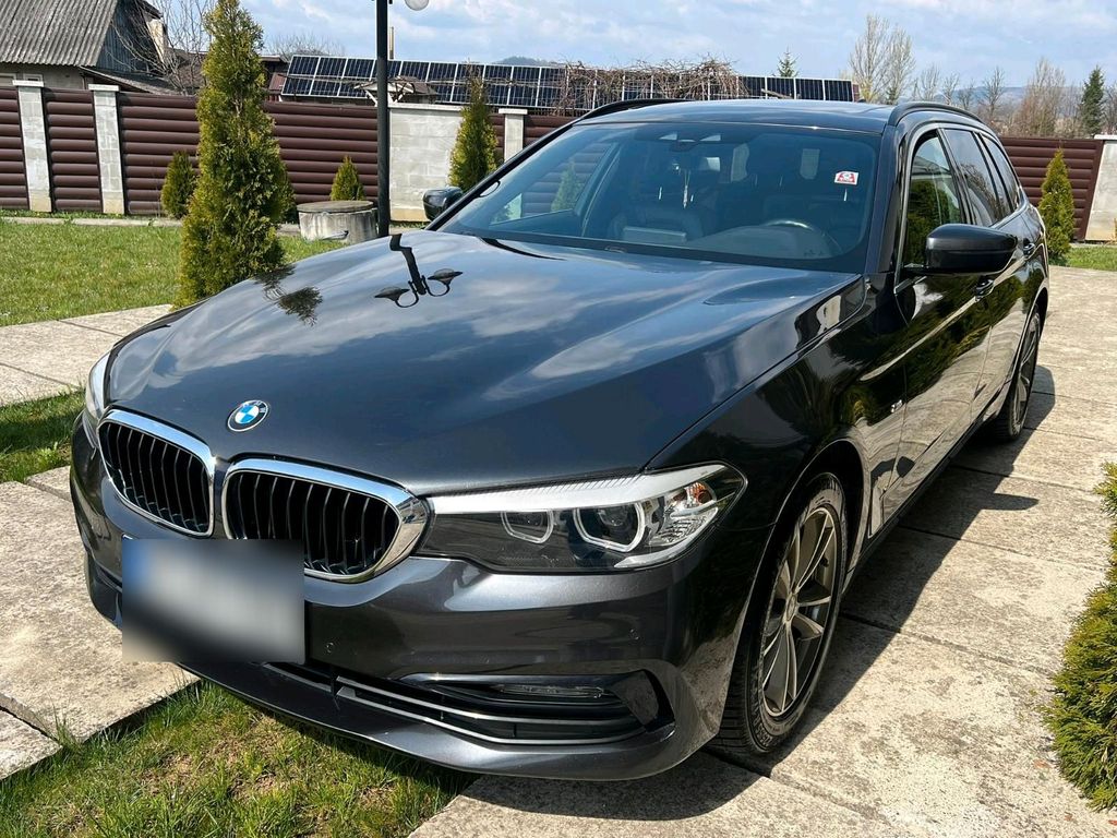Image of BMW 520