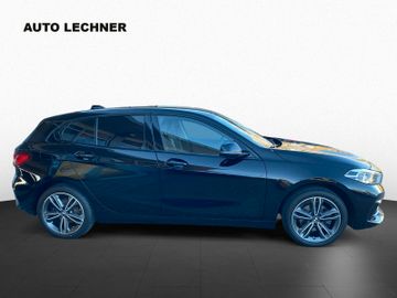 Bild 5 BMW 118 i Lim. Sport Line*AT*CARPLAY*SHZ*LED*NAV*