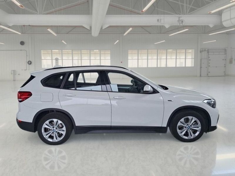 BMW X1 XDRIVE 25E BUSINESS ADVANTAGE AUTOMATICO  imagem 3