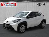 Toyota Aygo X Play RFK KLIMA DAB FSP APPLE ANDROID BT - Toyota Aygo (X) in Lübeck