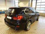 BMW X5 xDrive40d - - BMW X5: 4.4