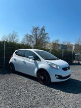 Kia Venga FIFA World Cup Edition KEYLESS-SITZHEIZUNG