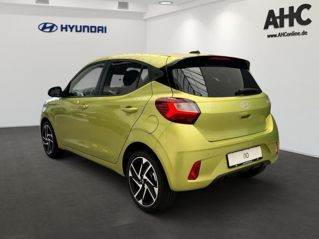 Fahrzeugabbildung Hyundai i10 1.2 Benzin M/T Prime KlimaA Navi KAM PDC