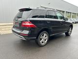 Mercedes-Benz ML 350 4M /19''/7G/ILS/Schiebedach/Distronic/AHK - gebrauchte Mercedes-Benz ML 350 aus dem Jahr 2013
