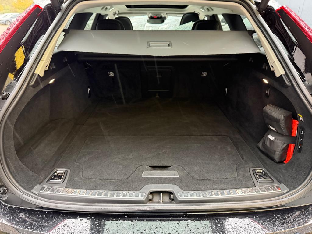 Volvo V90 Cross Country