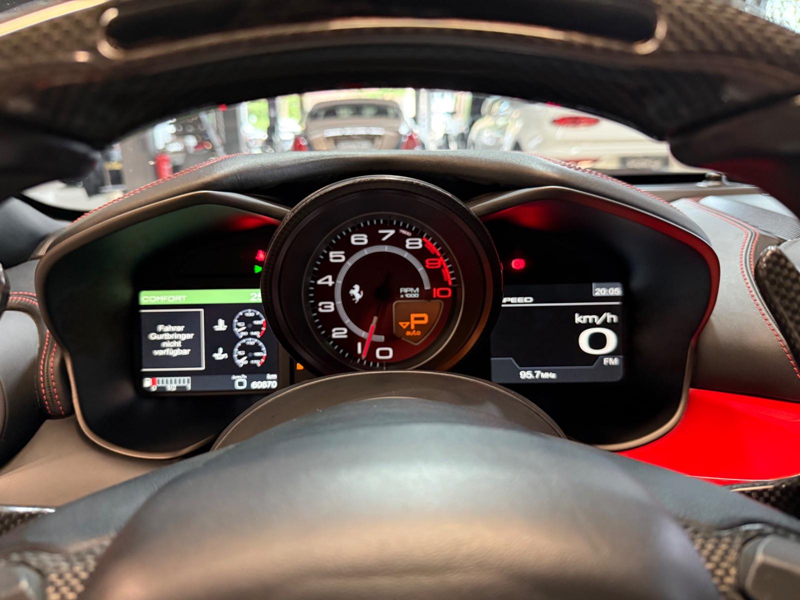 FERRARI FF 6.3 V12 PACK CARBONE