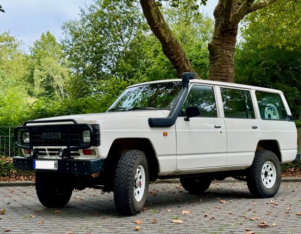 Nissan Patrol 160 lang, H-Kennz., frame-off restauriert