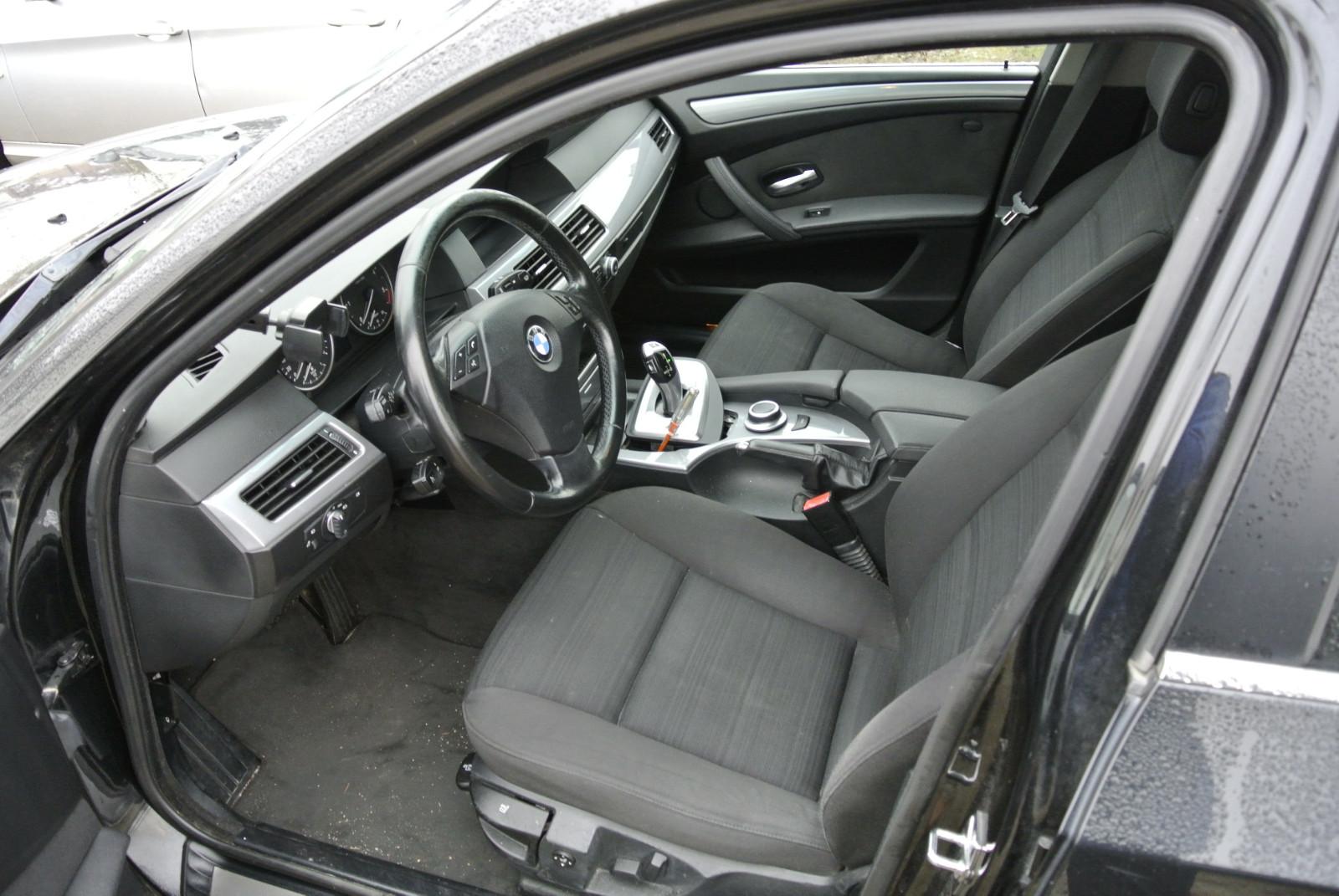 BMW 520 2007 — photo 14