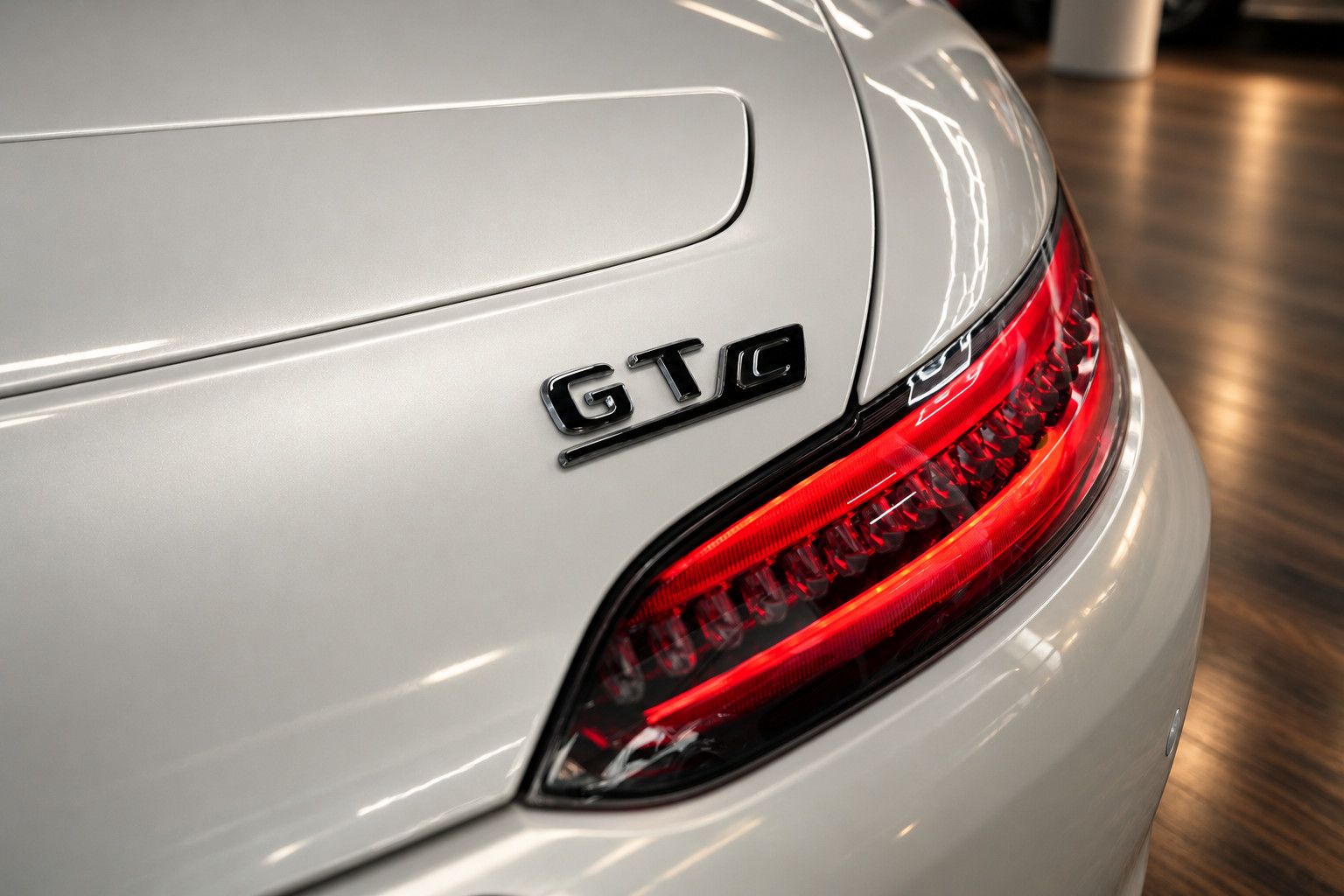 Fahrzeugabbildung Mercedes-Benz AMG GT C Roadster *Perf-Sitze*Burmester*NightPak
