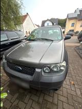 Ford Maverick/Escape XLT 4x4 TÜV Neu - Ford Maverick von privat