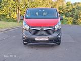 Opel Vivaro B Kasten/Kombi Combi L2H1  2,9t - Opel Vivaro aus 2016 mit Diesel-Antrieb: Kleinbus