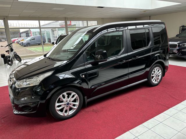 Ford Tourneo Connect Titanium NAVI+KAM+PDC+SHZ+PANO