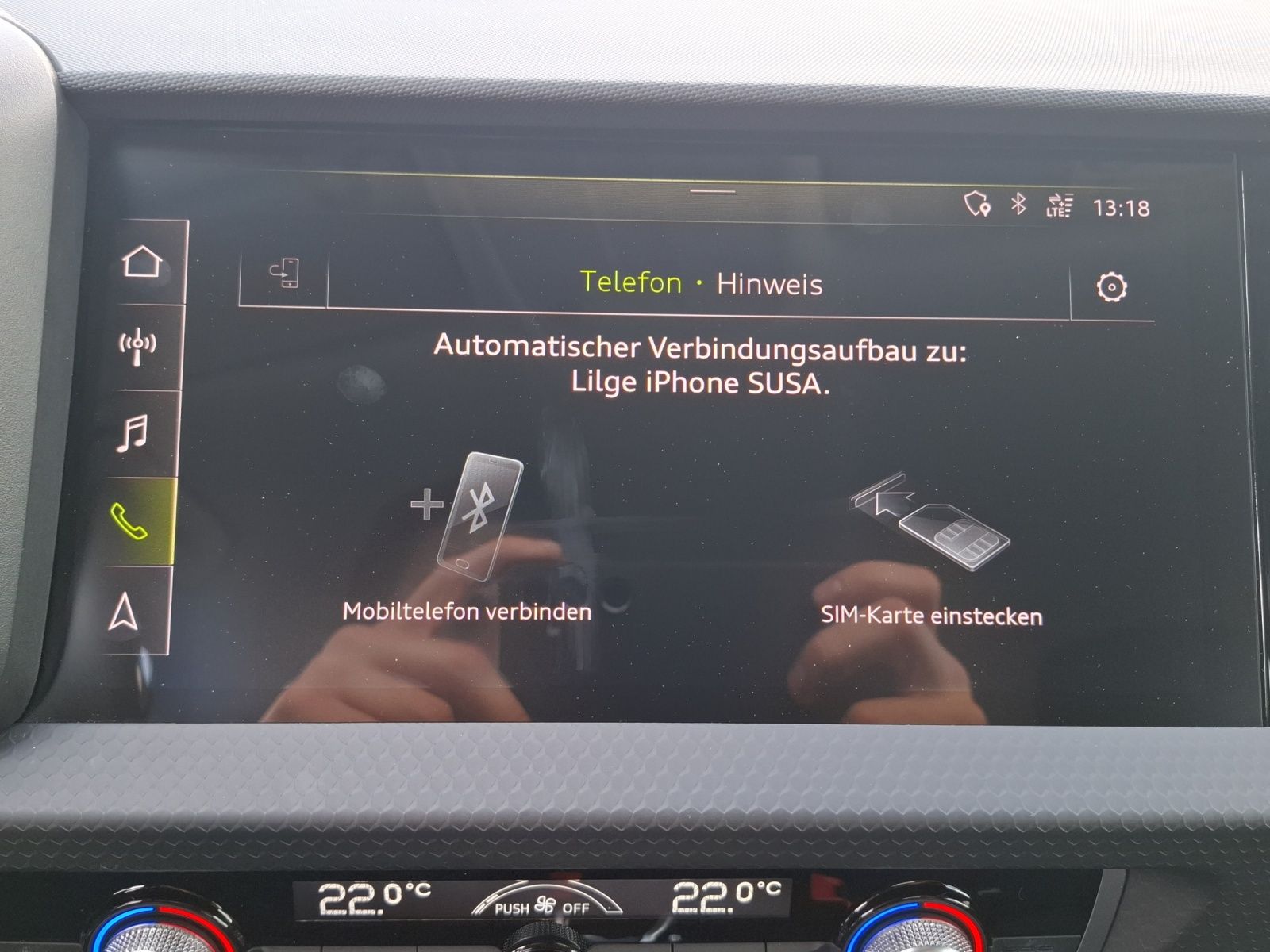Fahrzeugabbildung Audi A1 Sportback 30 TFSI S-tronic LED Navi AVC GRA P
