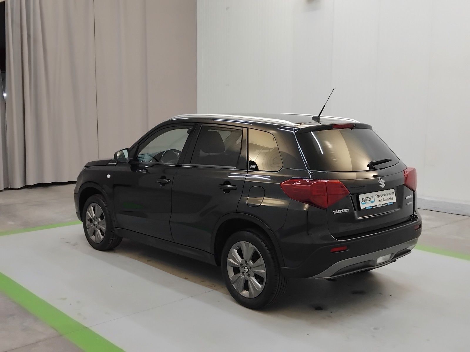 Suzuki Vitara (06/2026, Benzin)
