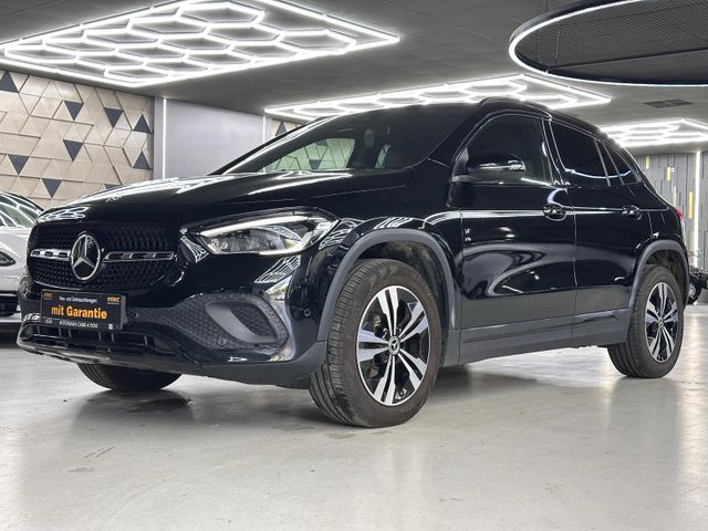 MERCEDES-BENZ GLA 220 d  2.0 CDI WIDESCREEN/SHZ/KAMERA/NAVI
