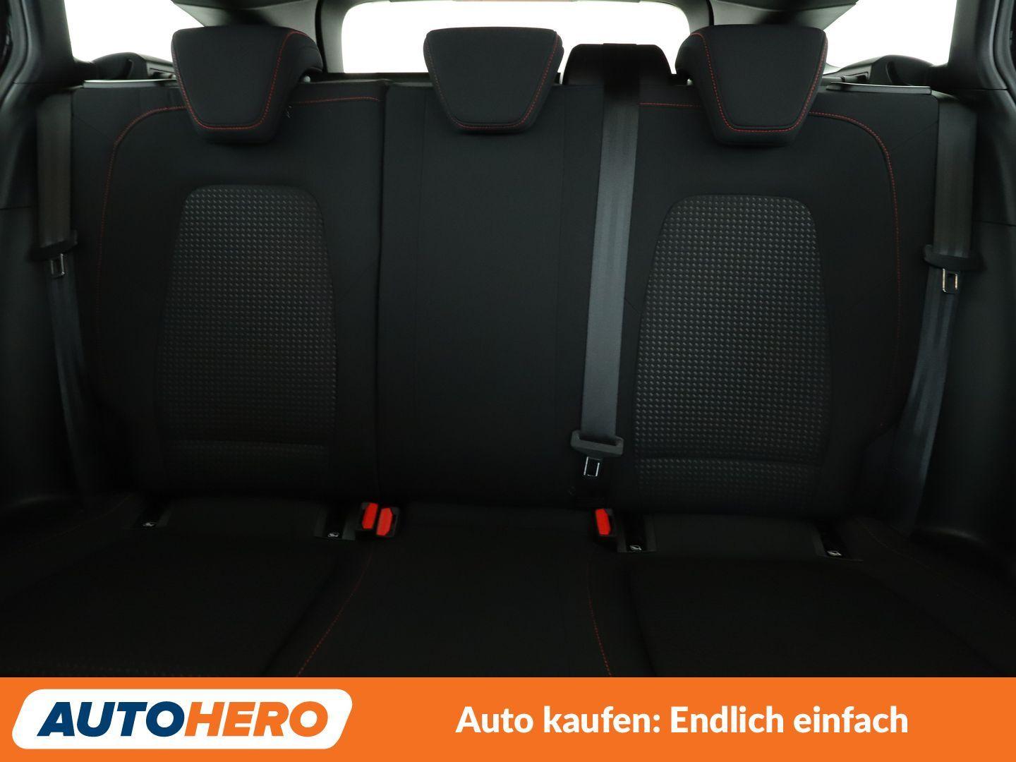 Ford Focus 1.5 EcoBoost ST-Line*NAVI*LED*SPUR*PDC*SHZ