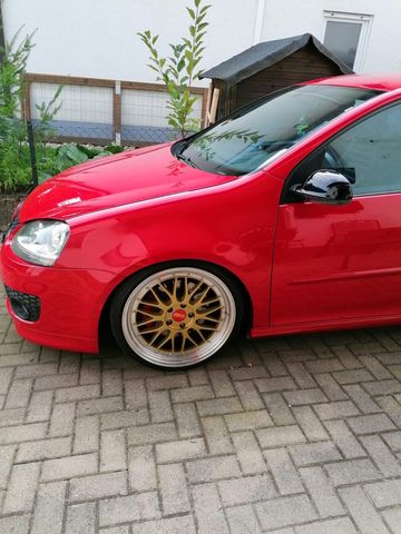 Volkswagen Golf 5 GTI ed 30 Umbau.