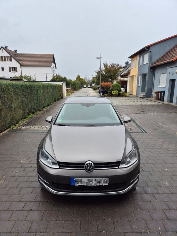 Image of Volkswagen Golf