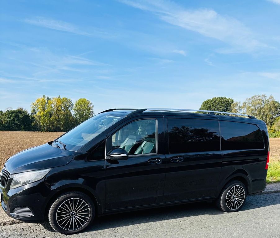 Image of Mercedes-Benz V 220