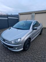 Peugeot 206cc, Cabrio, 1,6 Liter, Benziner - Peugeot 206 mit Benzin-Antrieb: Cabrio, 1.6