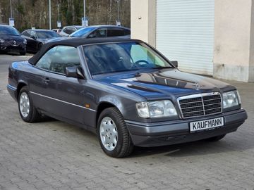 Mercedes E 220 - 3