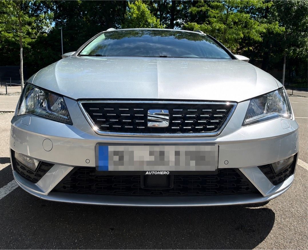 SEAT Seat Leon 2.0 TDI Exellence