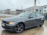 BMW Bmw E90 320i 120tkm - BMW 120 aus 2005: 120i