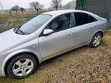 Nissan Primera Gasanlage - gebrauchte Nissan Primera aus dem Jahr 2002