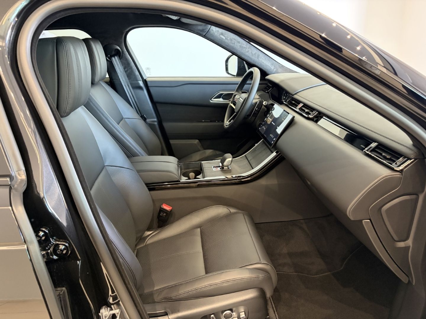 Land Rover Range Rover Velar - Bild 3