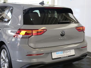 Volkswagen Golf Life 2.0TDI LED NAVIGATION PRO SHZ ACC APP