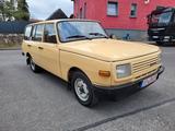 Wartburg 353 TOURIST/KOMBI FRONTKÜHLER ORGINAL ZUSTAND - Wartburg 353 mit Benzin-Antrieb