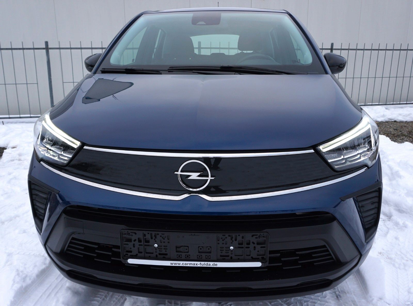 Fahrzeugabbildung Opel Crossland Edition, Navi, LED, Kamera, PDC