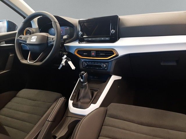 Fahrzeugabbildung Seat Arona Style 1.0TSI LED SitzHz 18" Klimaaut. 0,99