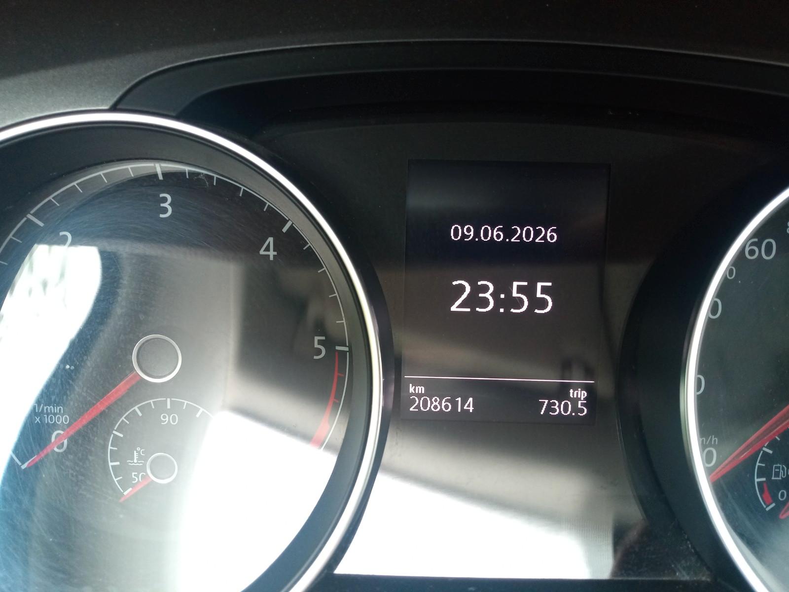 Volkswagen Golf 2015 — engine 1.598 cm³, 110 HP (81kW)