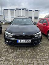 BMW 118i Sport Line Sport Line - BMW 118 in Freiburg