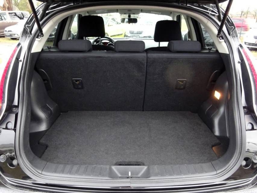 Fahrzeugabbildung Nissan Juke 1.2 DIG-T Acenta Navi ALW-Reifen