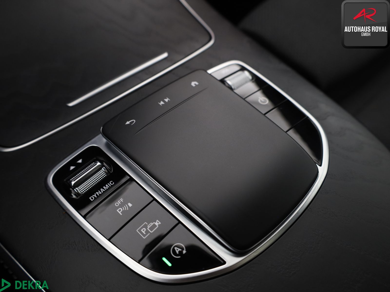 Mercedes-Benz E 220 d 4M AVANTGARDE 360GRAD,KEYLESS,DISTRONIC foto 21