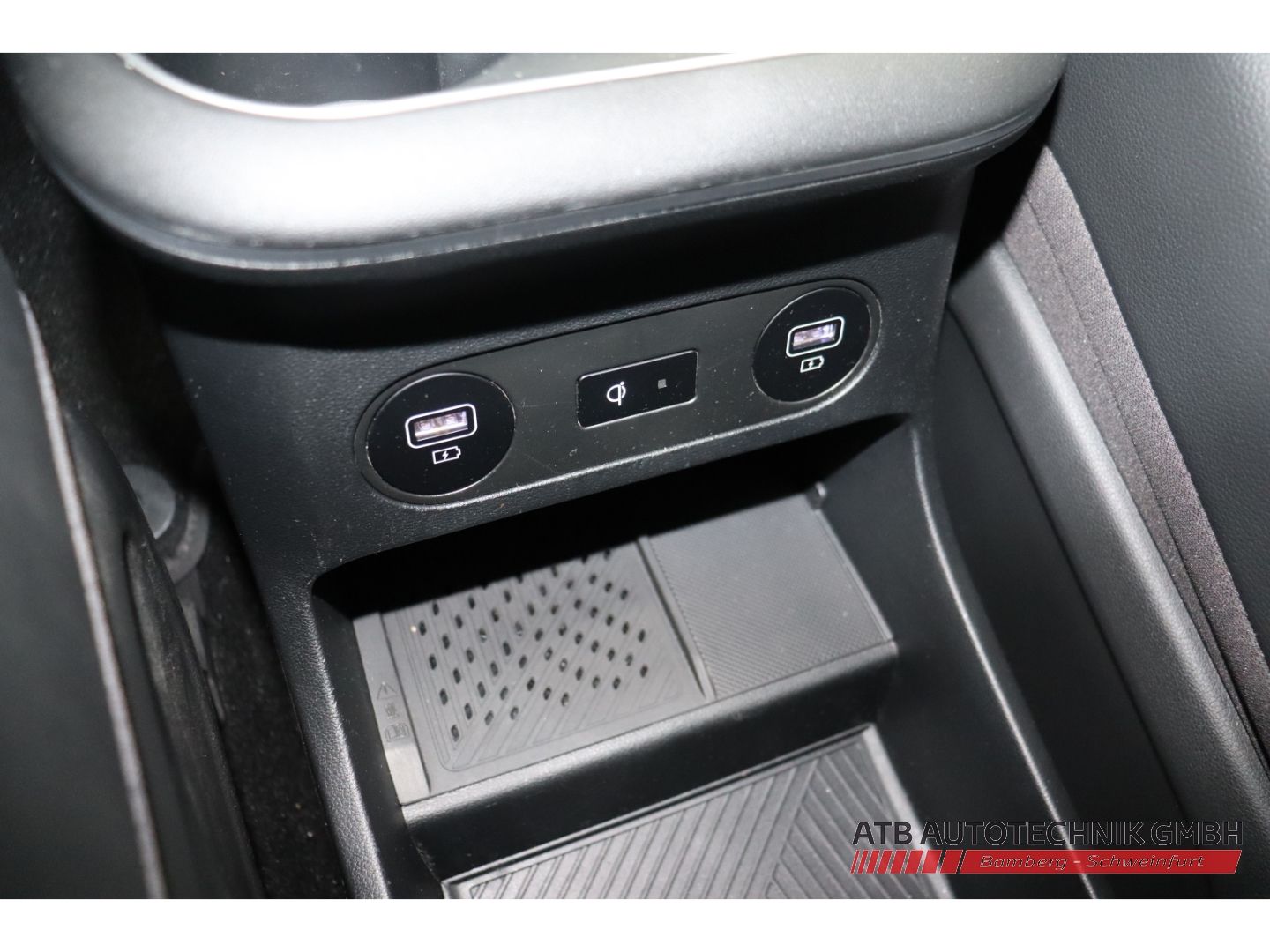 Fahrzeugabbildung Hyundai IONIQ 5 77,4 kWh TECHNIQ 98,8% SOH Navi LED ACC