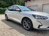 Ford Focus 1,0 EcoBoost 92kW Titanium Turnier Tit... - Ford Focus: 1.9