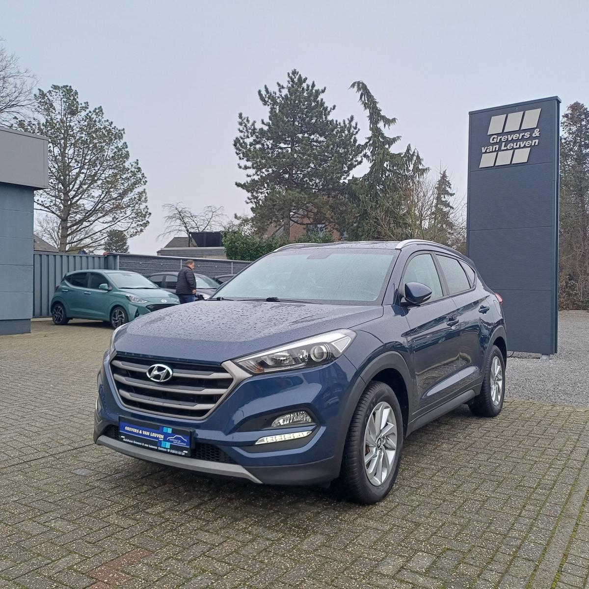 Hyundai Tucson 1.6T-GDi TREND+ LEDER NAVI RFK PDC AHK 17