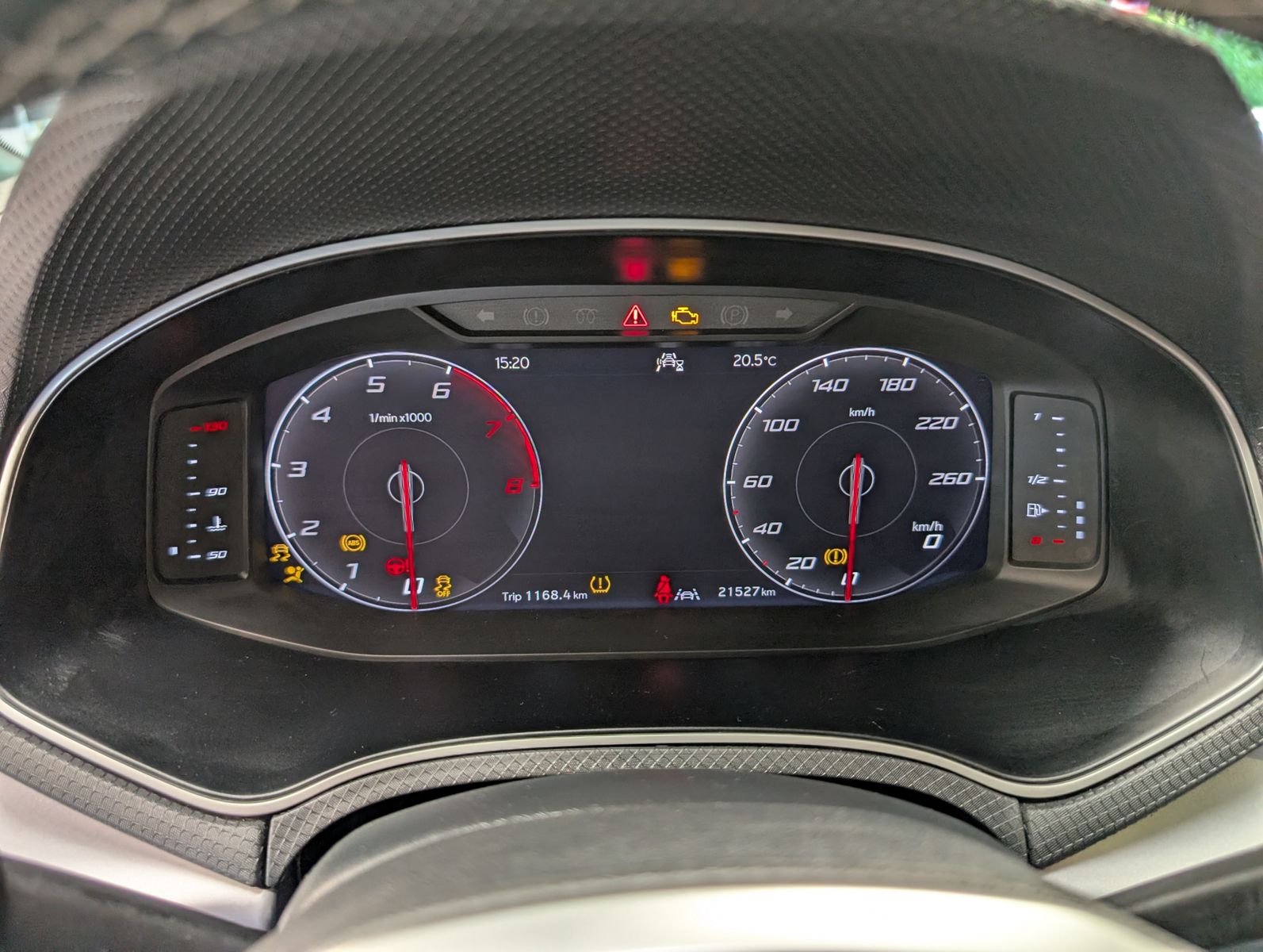Fahrzeugabbildung SEAT Ibiza 1.0 TSI Xcellence LED Cam Dinamica ACC 17"