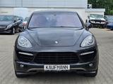 Porsche Cayenne Turbo Park-Assistent - gebrauchte Porsche Cayenne aus dem Jahr 2011