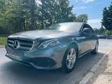 Mercedes-Benz E 200 E Limousine E 200 d - Mercedes-Benz E 200 mit Diesel-Antrieb: Limousine