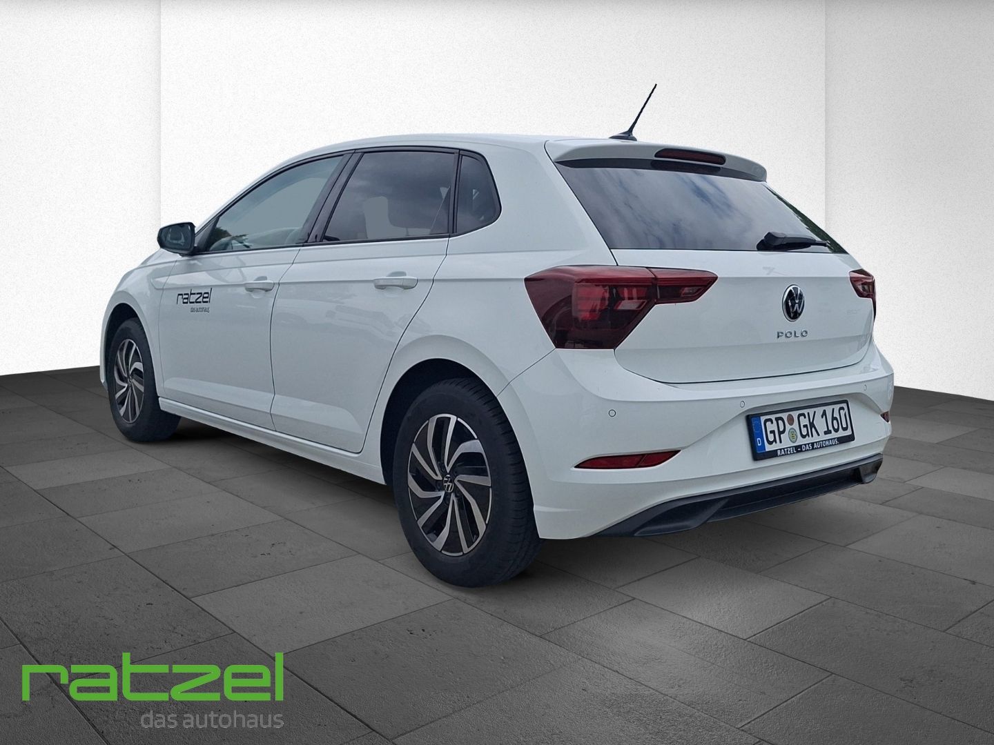 Fahrzeugabbildung Volkswagen Polo 1.0 TSI LIFE Sitzheizung+Allwetter+PDC
