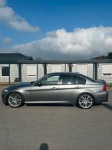BMW E90 330d LCI - BMW 330: 330d E90
