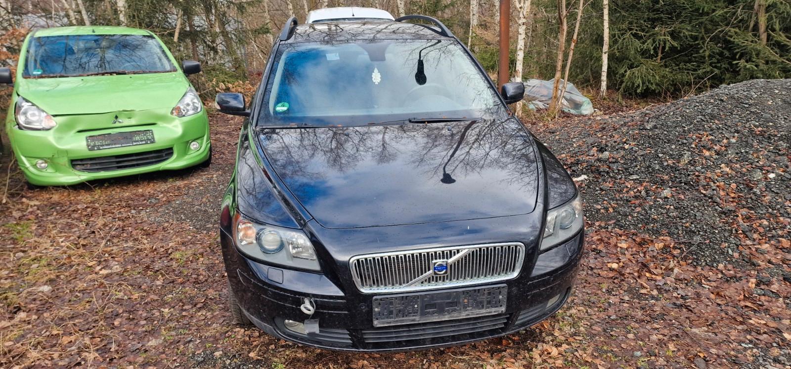 Volvo V50 Kombi T5 Momentum* Automatik *