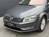 Volkswagen Passat Alltrack Variant  BMT 4Motion Voll - Volkswagen mit Diesel-Antrieb: Standheizung, Kombi