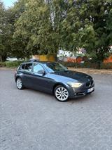 BMW 118i Sport Line Sport Line - BMW 1er Reihe von privat
