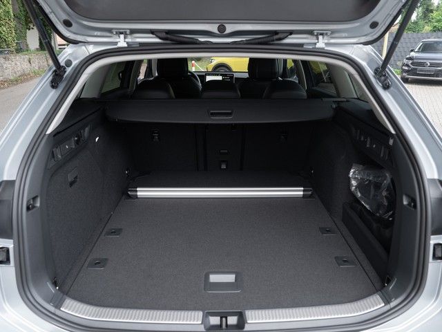 Passat Variant Business TDI DSG AHK DCC HUD